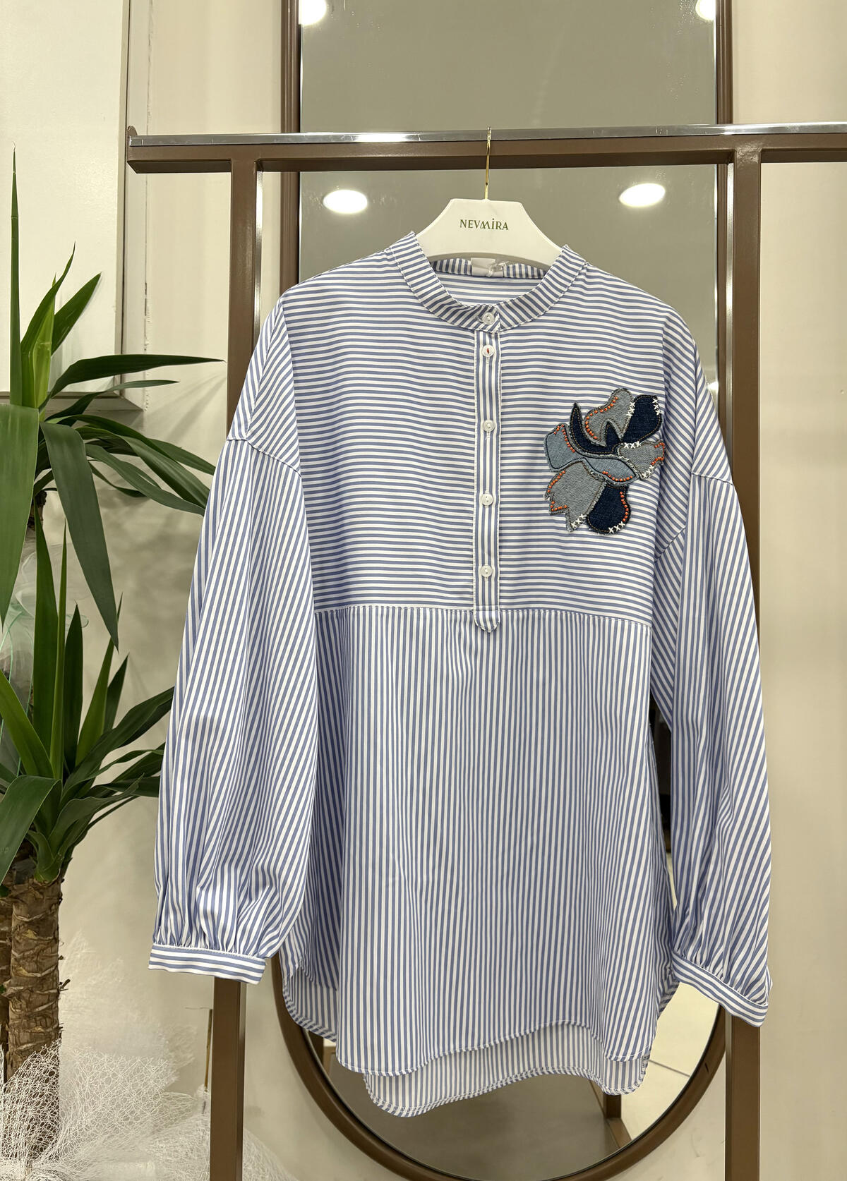 NAKIŞ APLİKELİ ÇİZGİLİ TUNİK