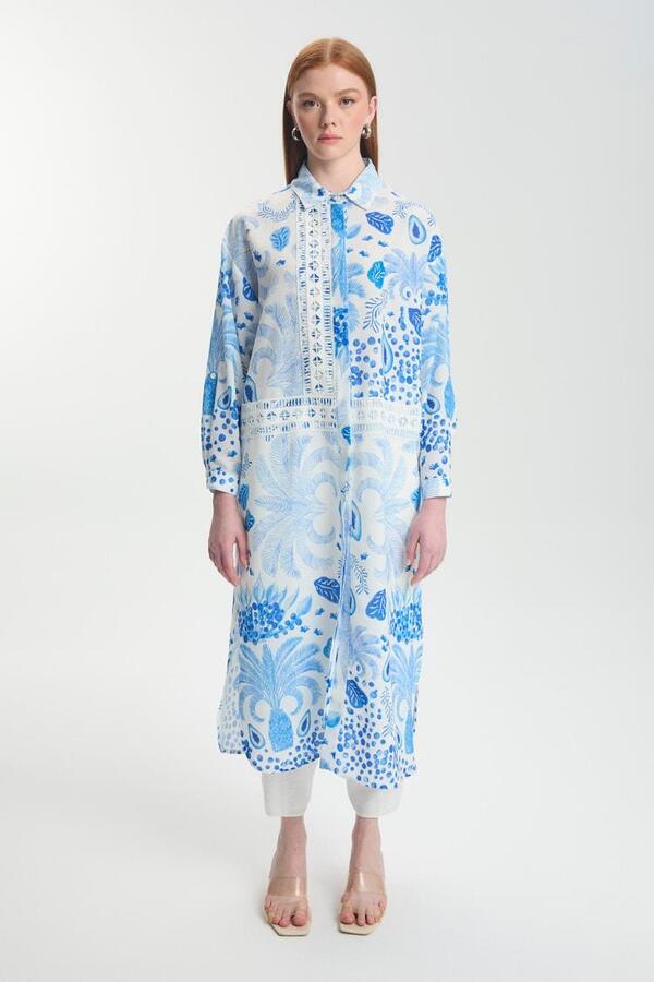 TROPİKAL DESENLİ ELBİSE