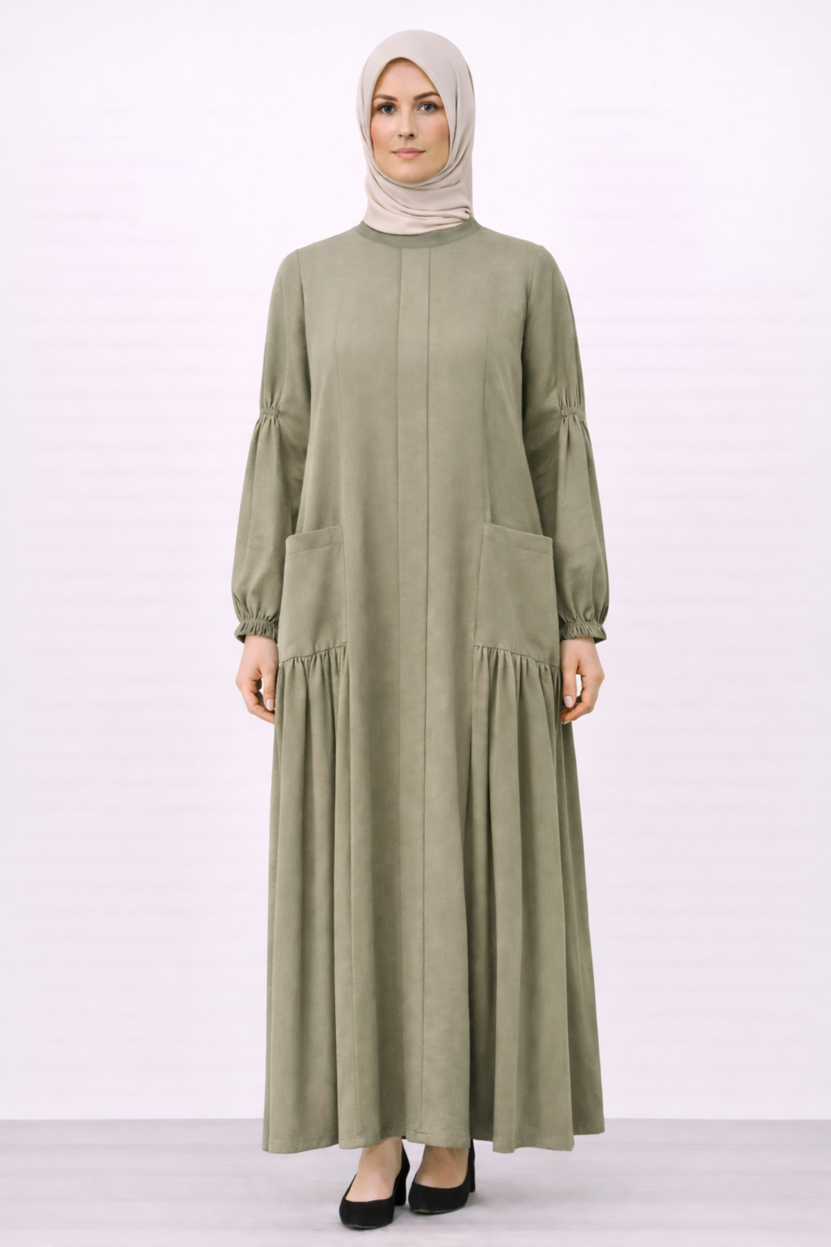 CEP DETAYLI BÜZGÜLÜ ELBİSE