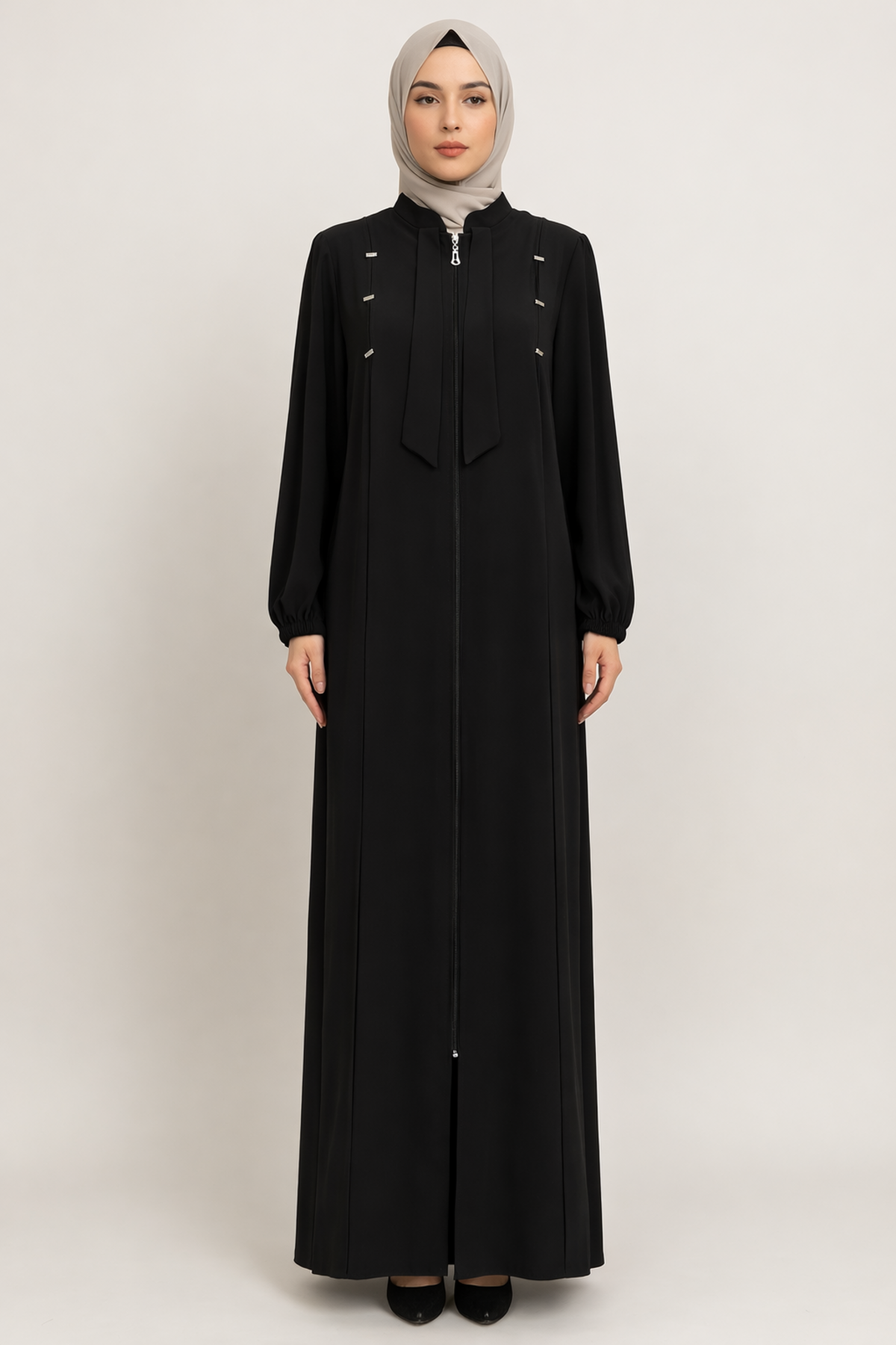 YAKA FULARLI TAŞ DETAYLI PİLELİ FERACE