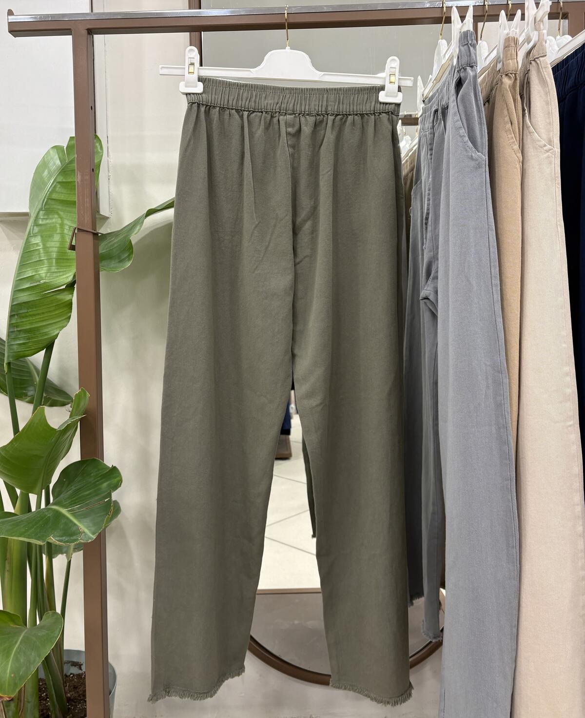 BAĞCIKLI LASTİKLİ PANTOLON