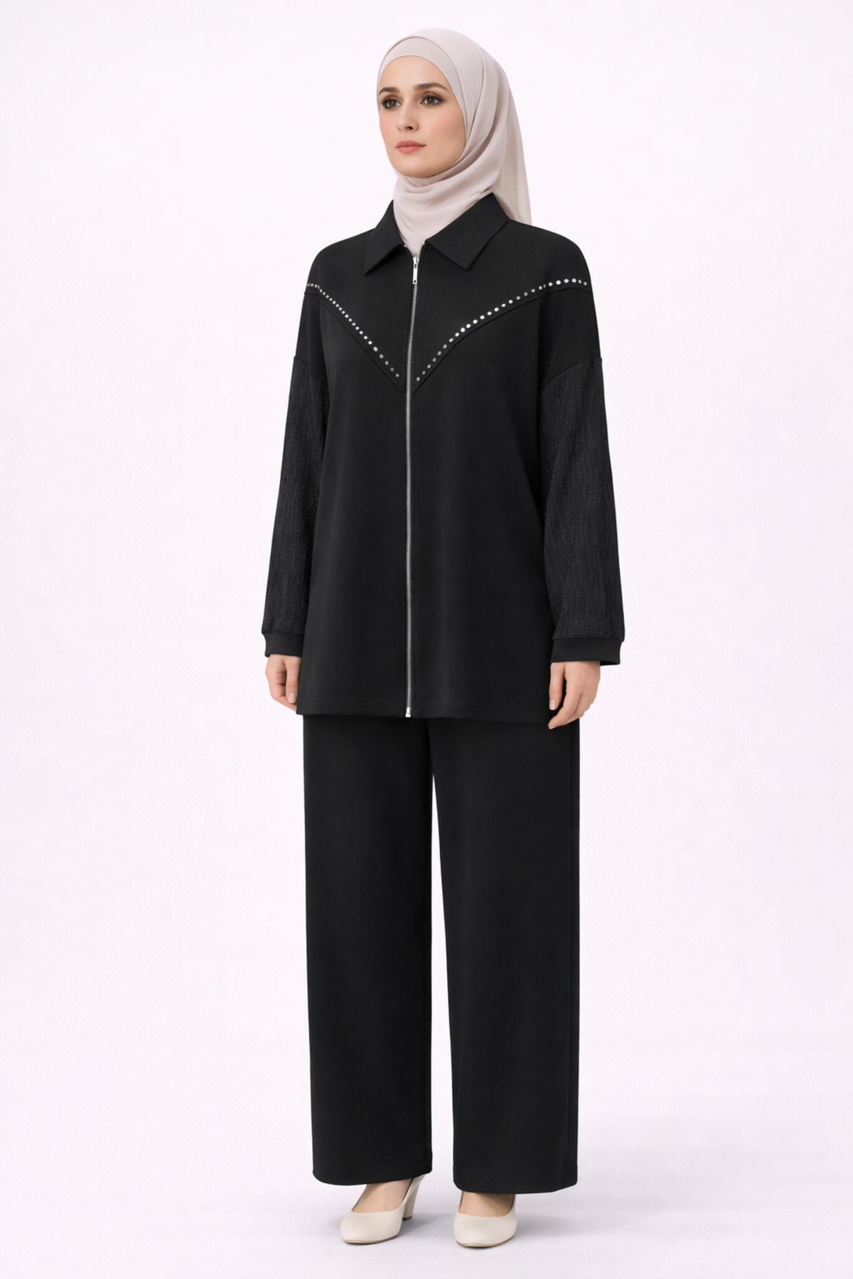 VEREV GARNİLİ KOL DETAYLI TAKIM