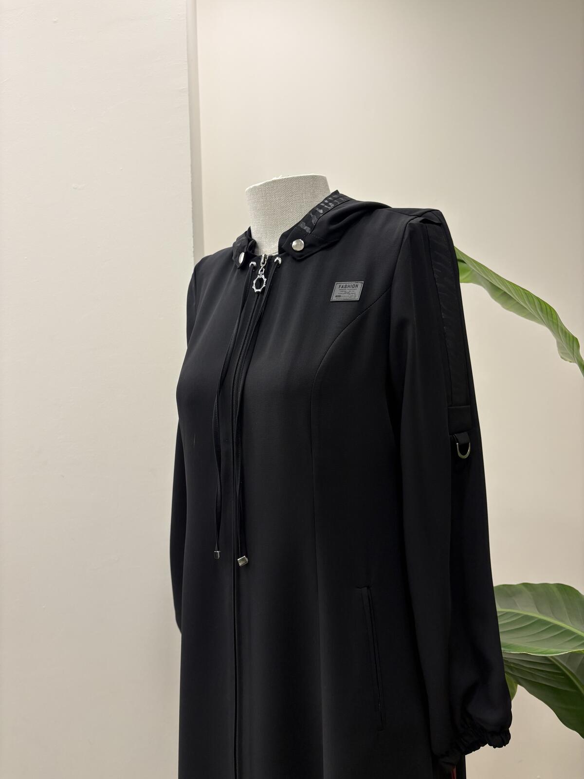 BELDEN OTURTMALI KAPŞONLU FERACE