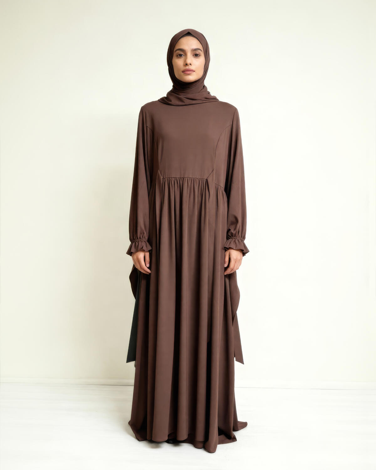 YAN BAĞLAMALI İPEK ELBİSE