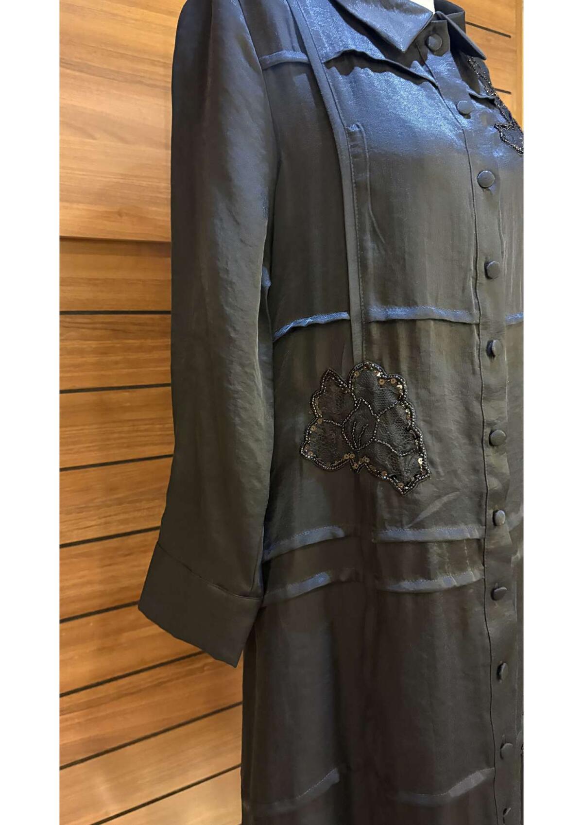 BİYE DETAYLI ÇİÇEK İŞLEMELİ ELBİSE