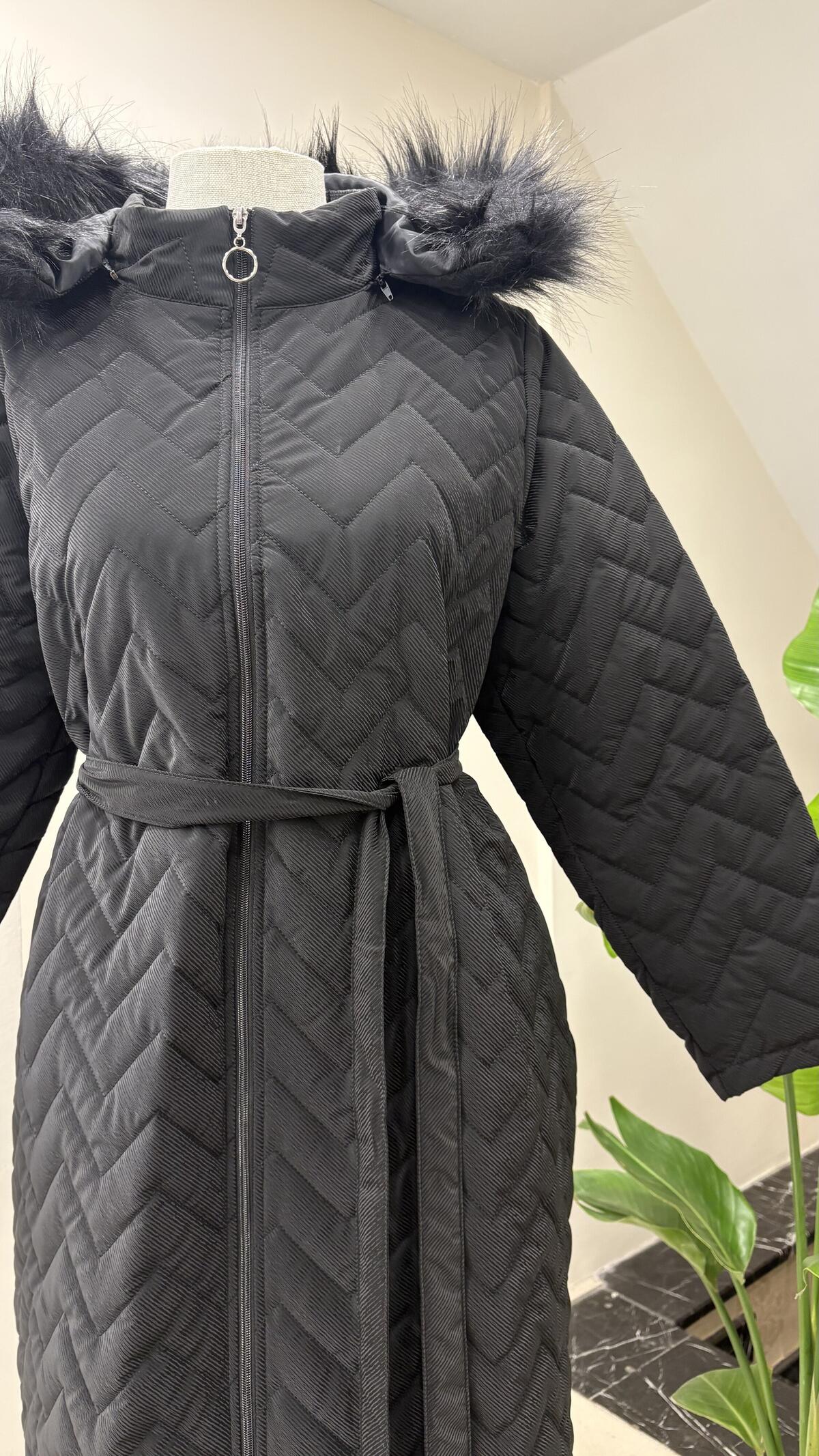 KÜRKLÜ KAPŞONLU FOX KABAN