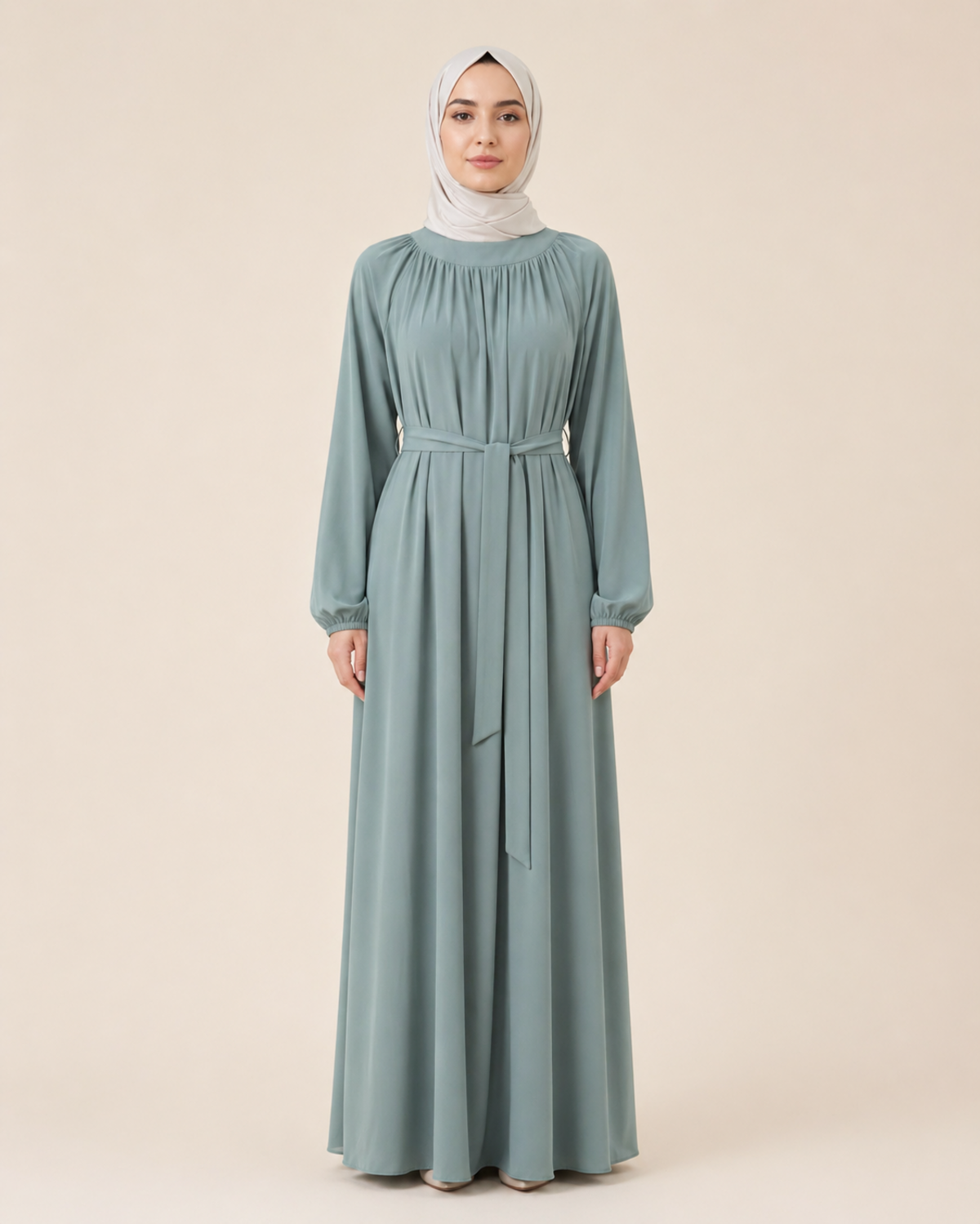 YAKA BÜZGÜLÜ RAHAT KALIP ELBİSE