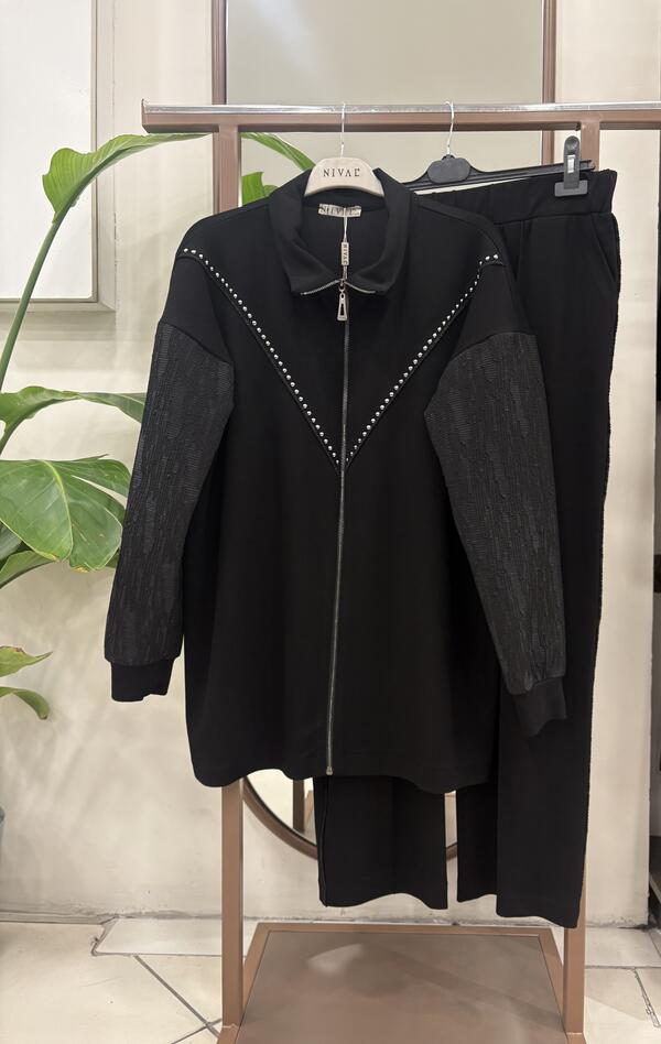 VEREV GARNİLİ KOL DETAYLI TAKIM