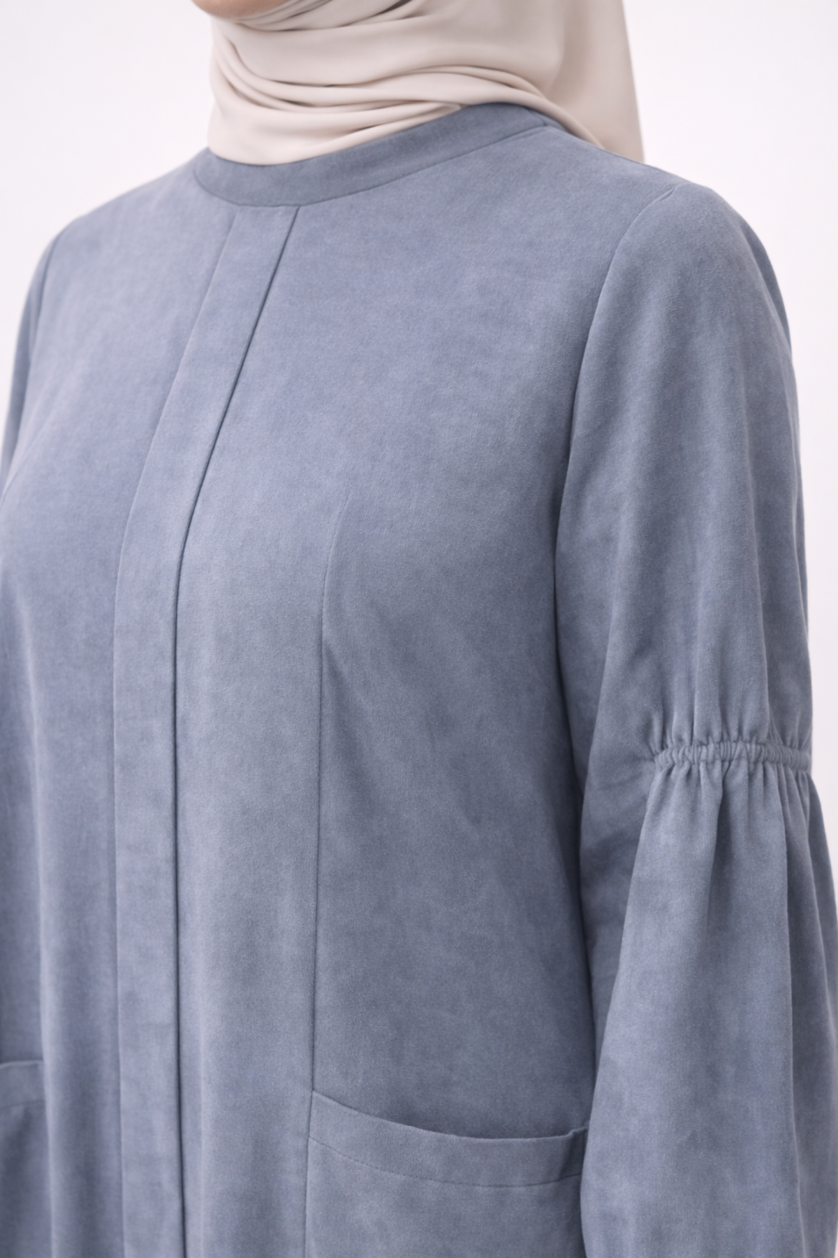 CEP DETAYLI BÜZGÜLÜ ELBİSE