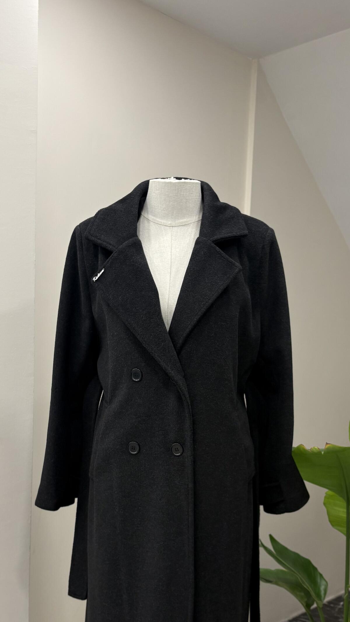 KRUVAZE YAKA DÜZ KABAN