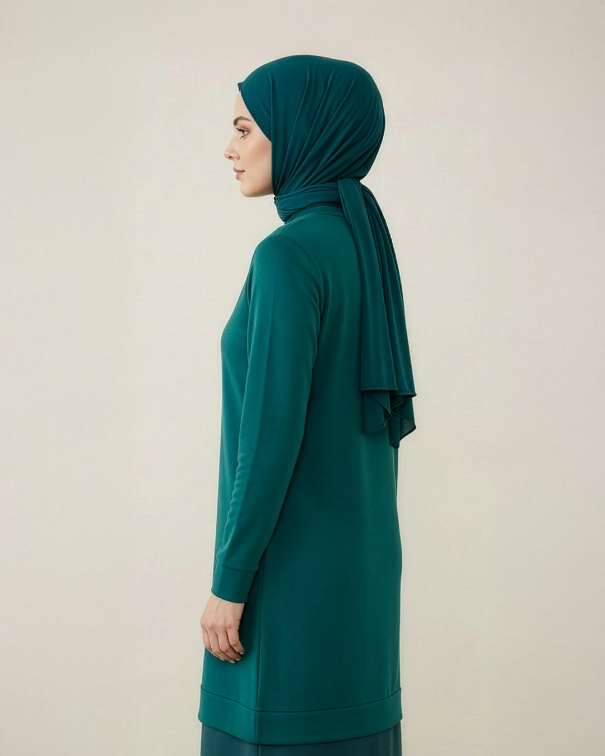 DÜZ RENK KRİSTAL TUNİK