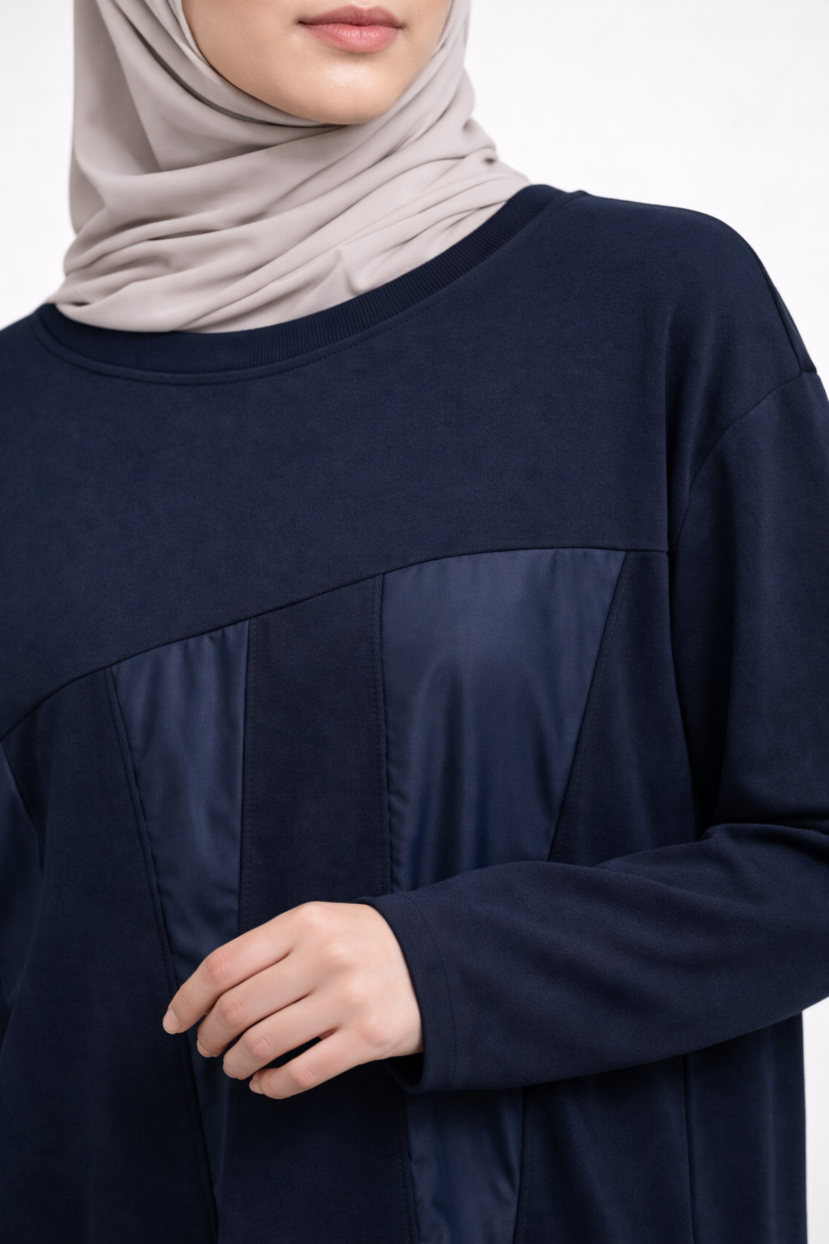 PARÇA GARNİLİ ETEKLİ TAKIM