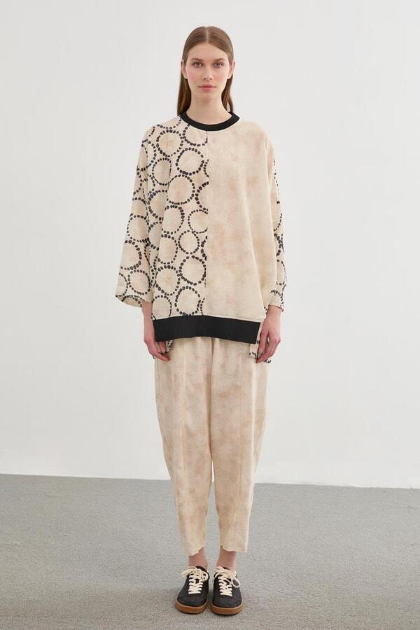 DAİRESEL BASKILI PANTOLONLU TAKIM