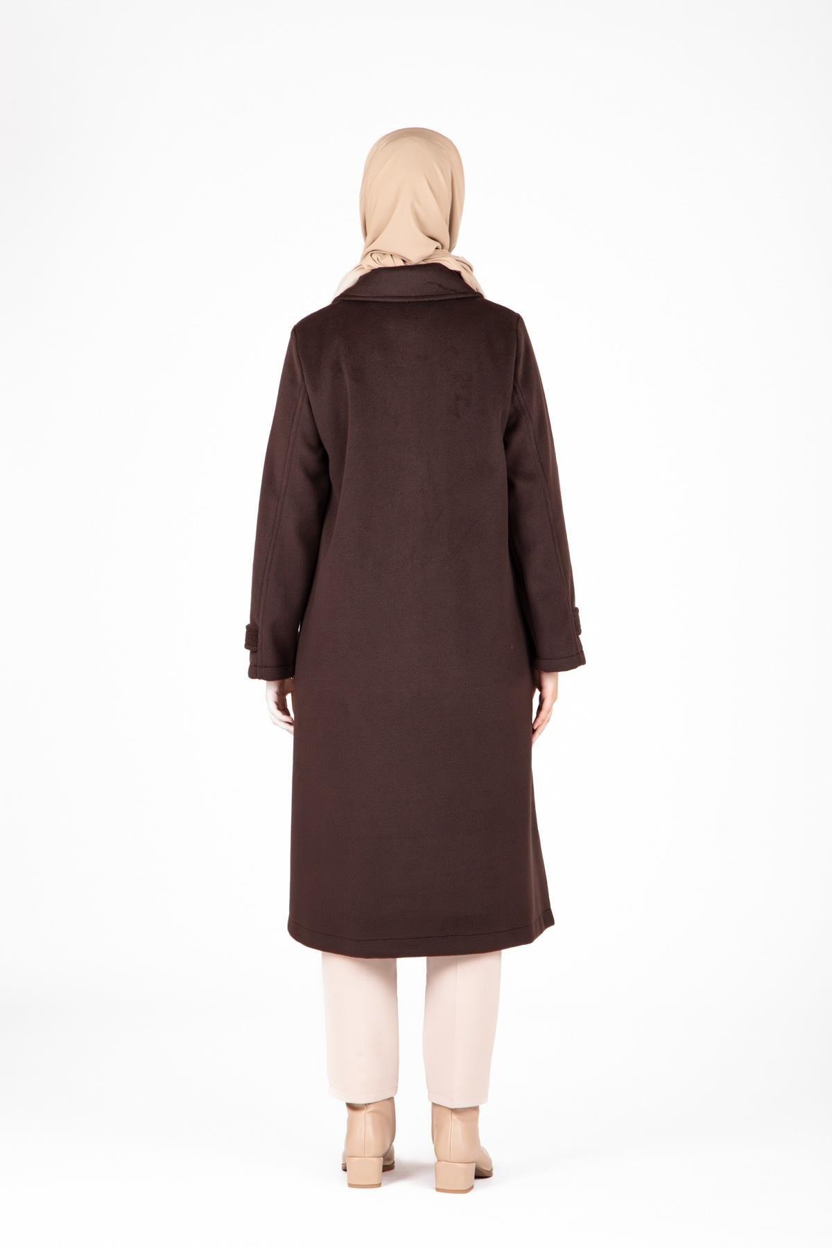 TORBA CEP DÜĞMELİ KAŞE KABAN