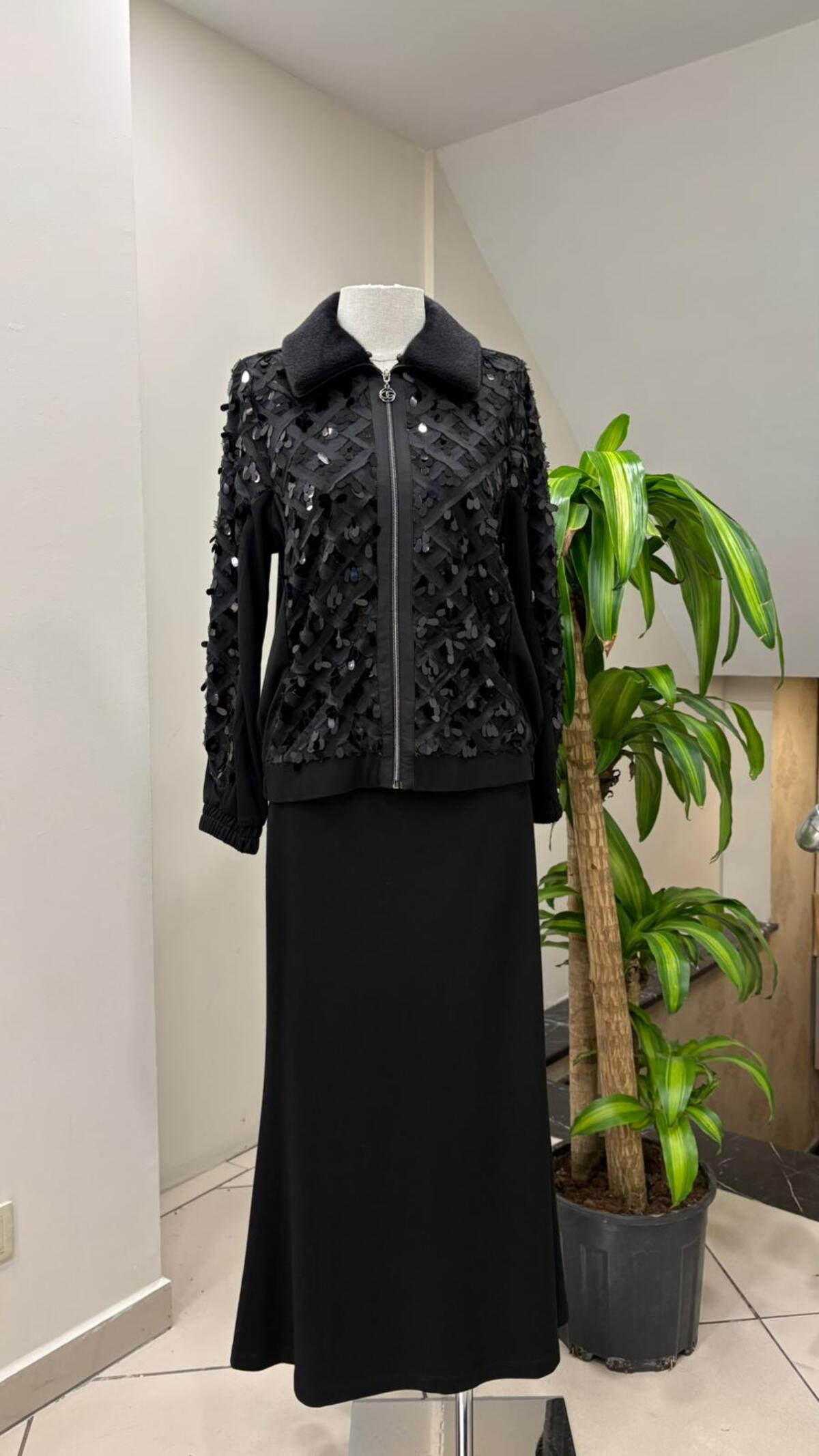 PUL İŞLEMELİ ETEKLİ TAKIM