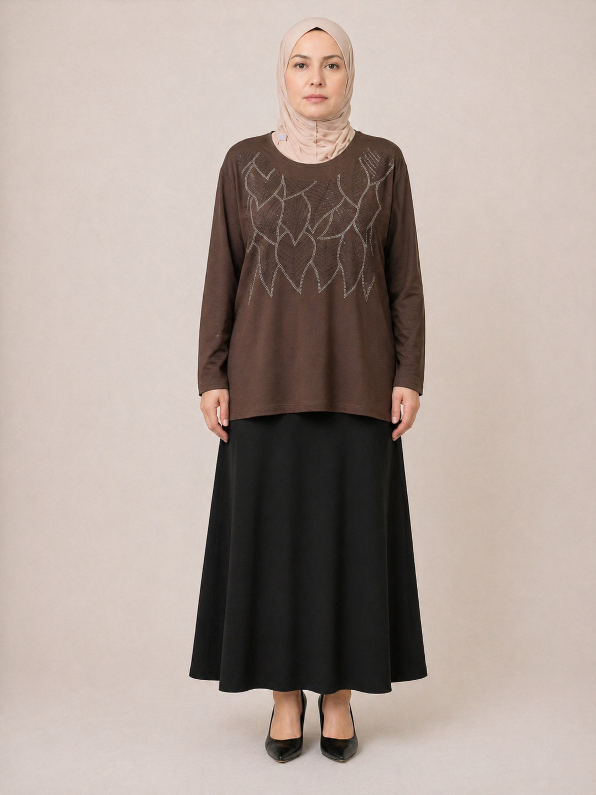 YAPRAK TAŞ İŞLEMELİ BLUZ