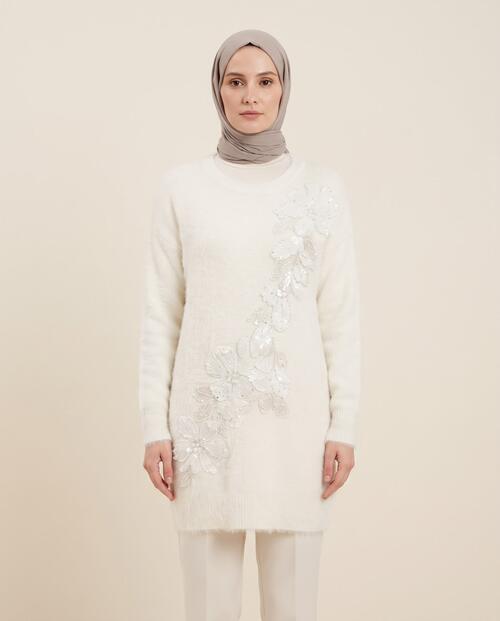 ANGORA İŞLEMELİ KAZAK TUNİK