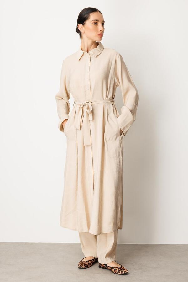 YARIM PATLI DÜĞMELİ PANTOLONLU TAKIM