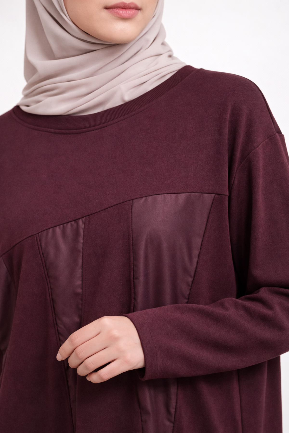 PARÇA GARNİLİ ETEKLİ TAKIM