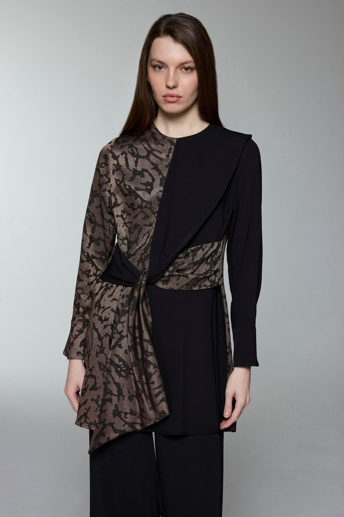 ASİMETRİK DESEN KUŞAKLI PANTOLONLU TAKIM