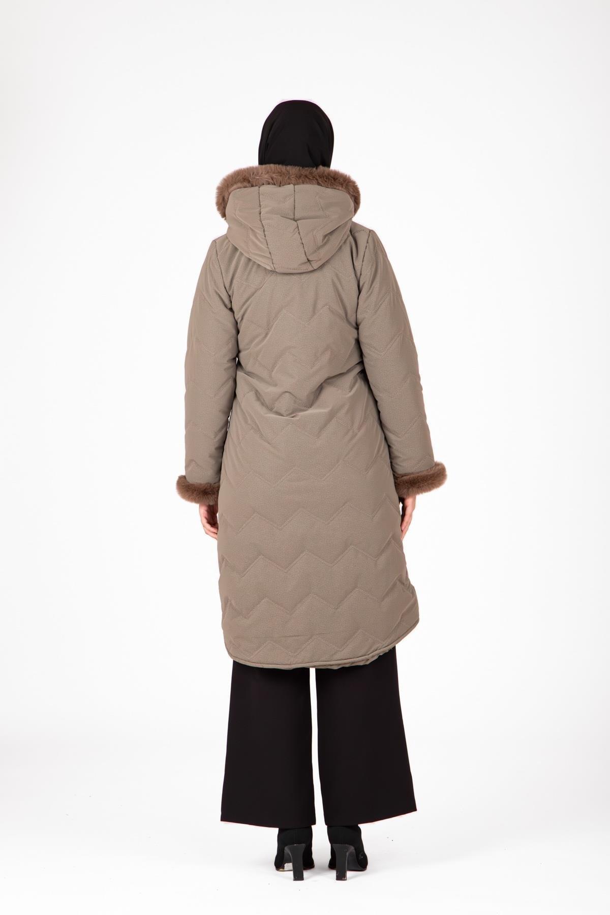 PELUŞLU KAPİTONE MONT