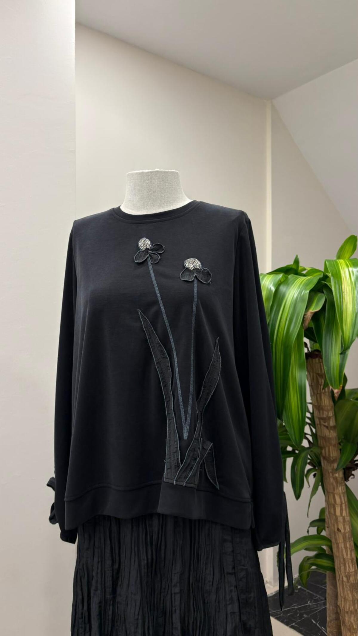 KRAŞLI DESENLİ ETEKLİ TAKIM