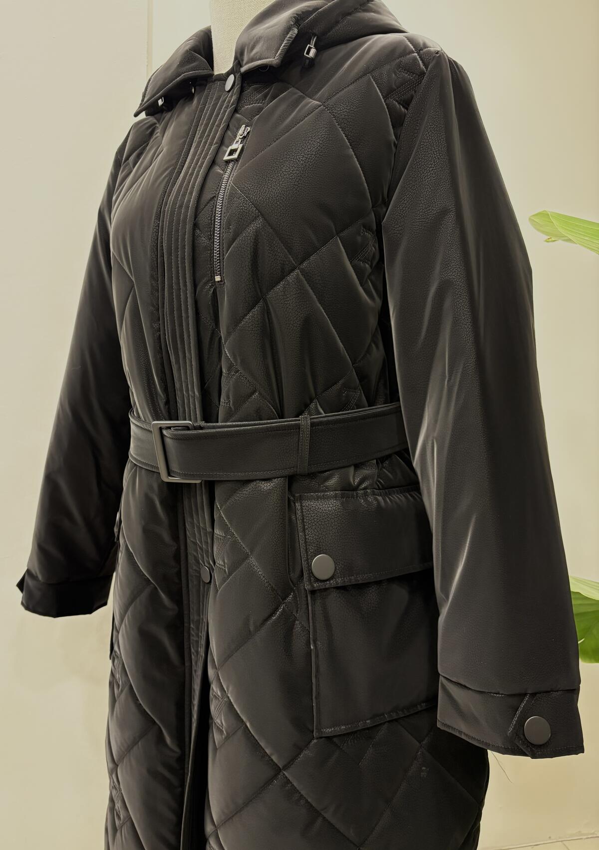 KAPŞONLU TORBA CEPLİ MONT