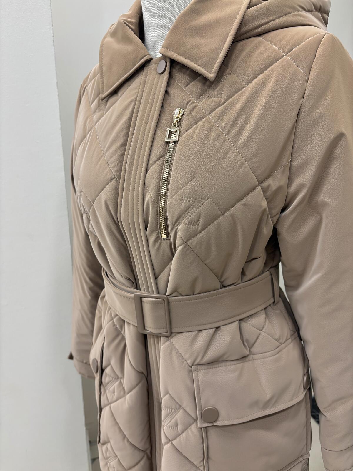 KAPŞONLU TORBA CEPLİ MONT