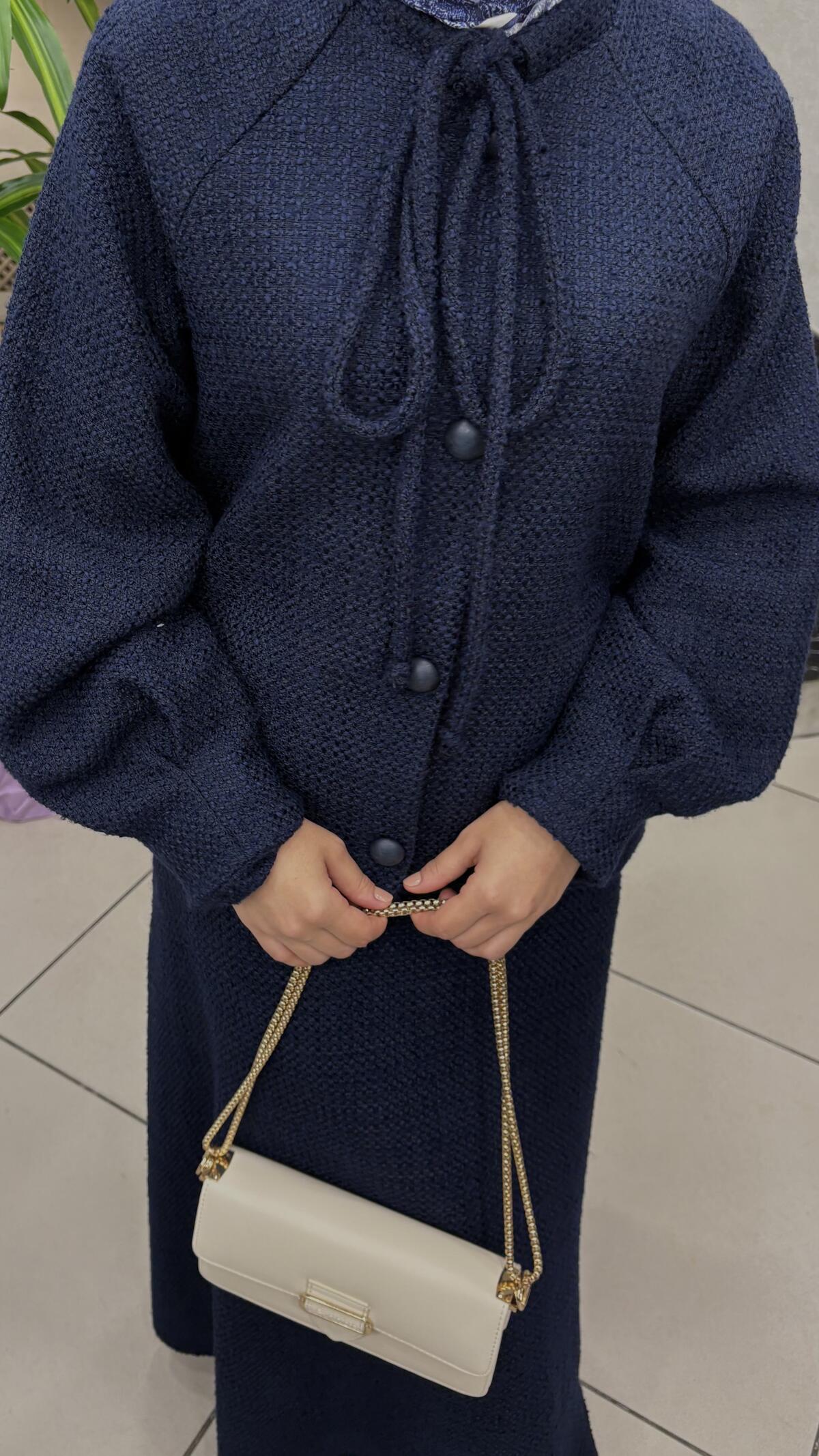 BAĞCIK YAKA DÜĞMELİ TÜVİT TAKIM