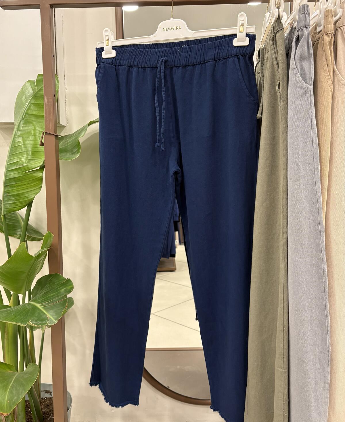 BAĞCIKLI LASTİKLİ PANTOLON