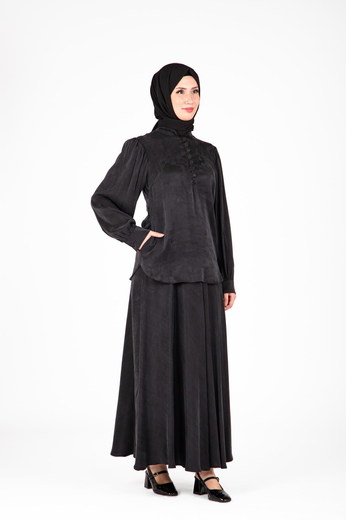 KLOŞ ETEKLİ HAKİM YAKA KUPRA TAKIM