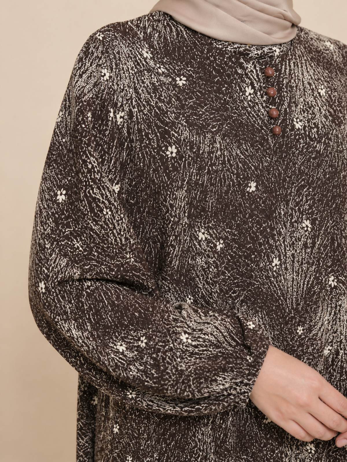 PARÇALI DESENLİ VİSKON ELBİSE