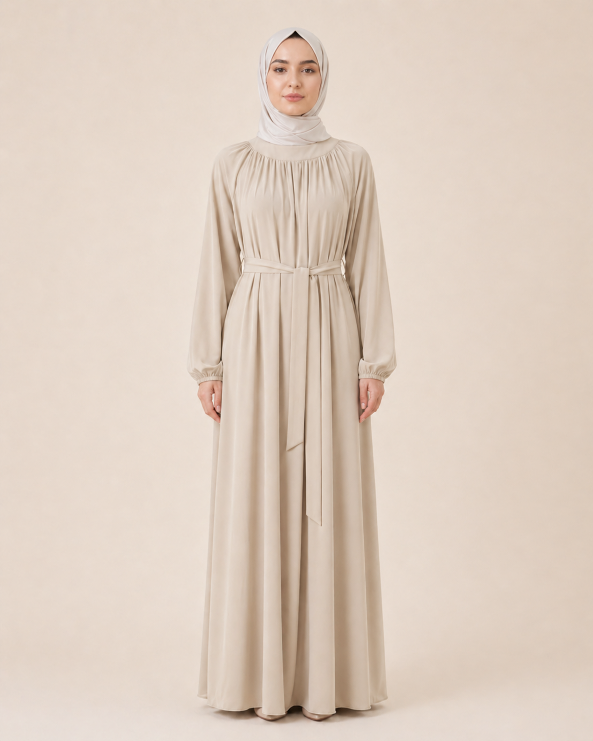 YAKA BÜZGÜLÜ RAHAT KALIP ELBİSE