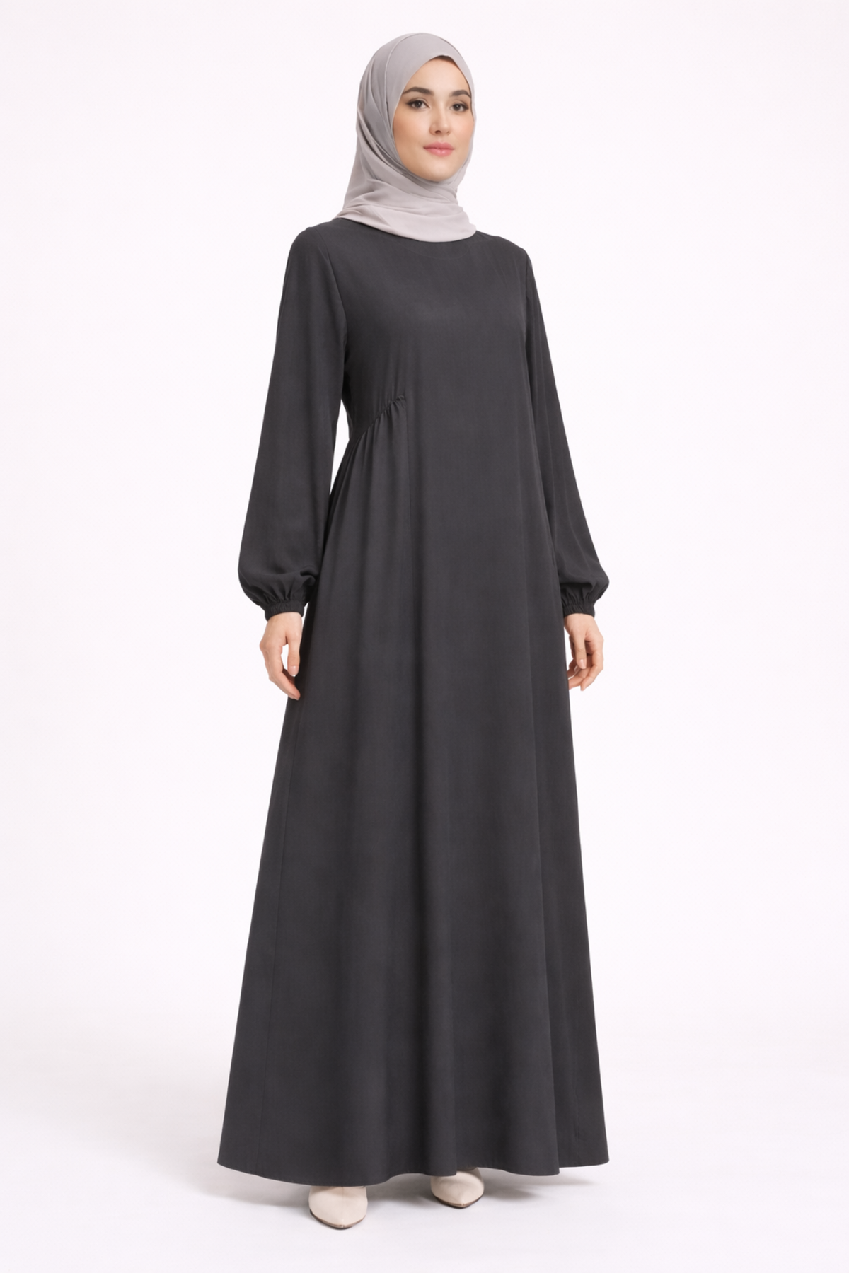 ÇAĞLA İPEK ELBİSE