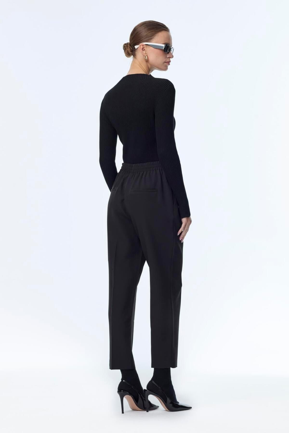 BELİ LASTİKLİ SİGARET PANTOLON