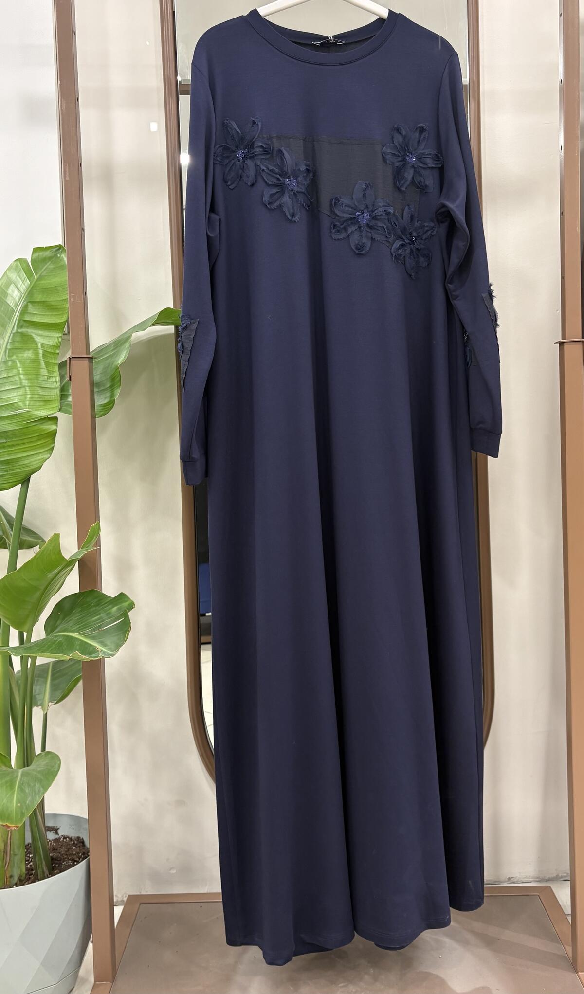 *LAZER KESİM ÇİÇEKLİ ELBİSE