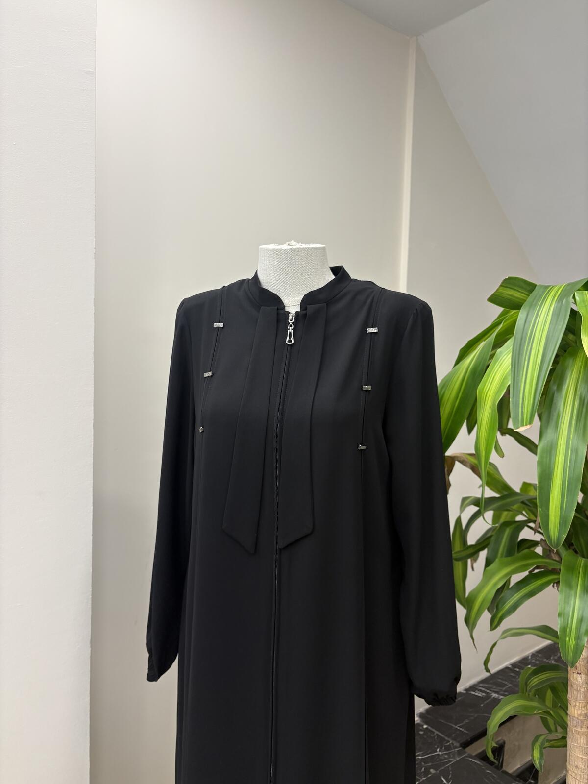 YAKA FULARLI TAŞ DETAYLI PİLELİ FERACE