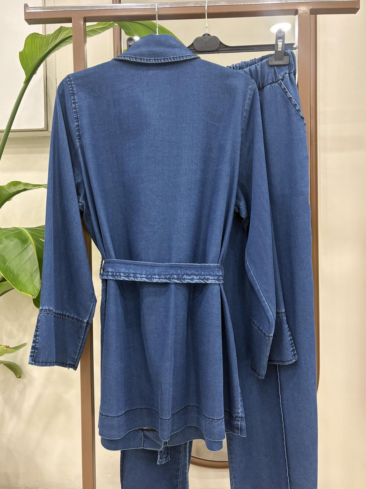 DÜĞMELİ CEP DETAYLI DENİM TAKIM