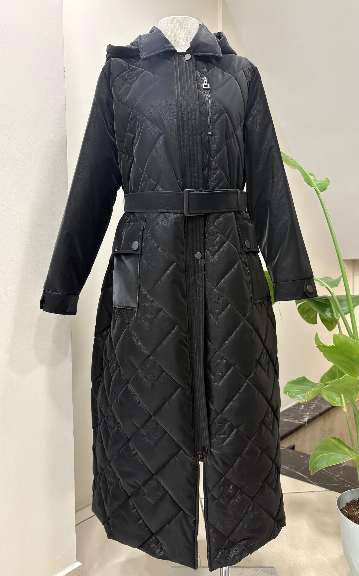 KAPŞONLU TORBA CEPLİ MONT