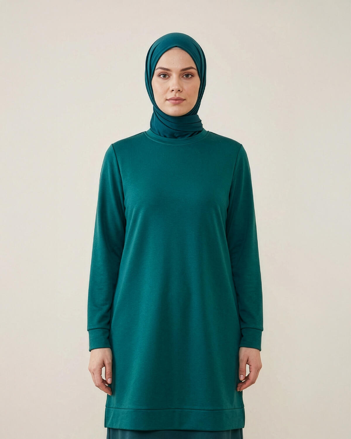 DÜZ RENK KRİSTAL TUNİK