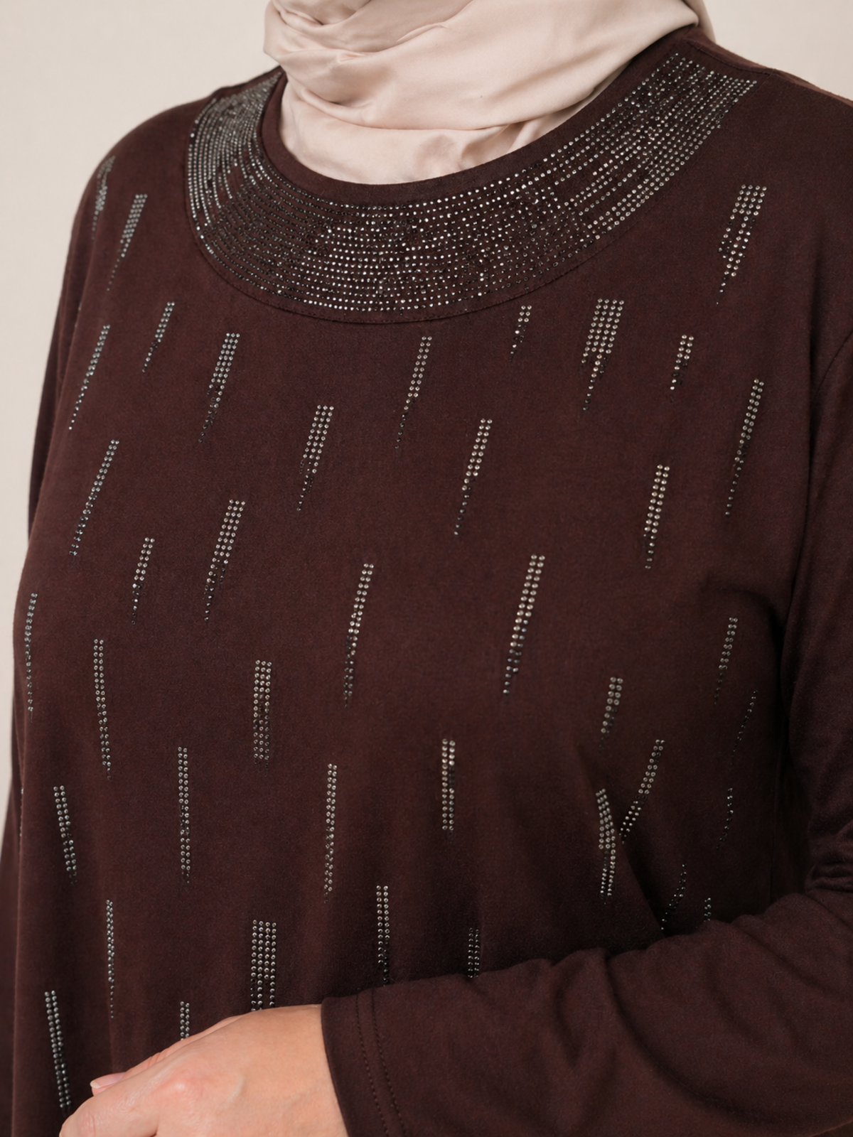 DİKDÖRTGEN TAŞLI BATTAL BLUZ