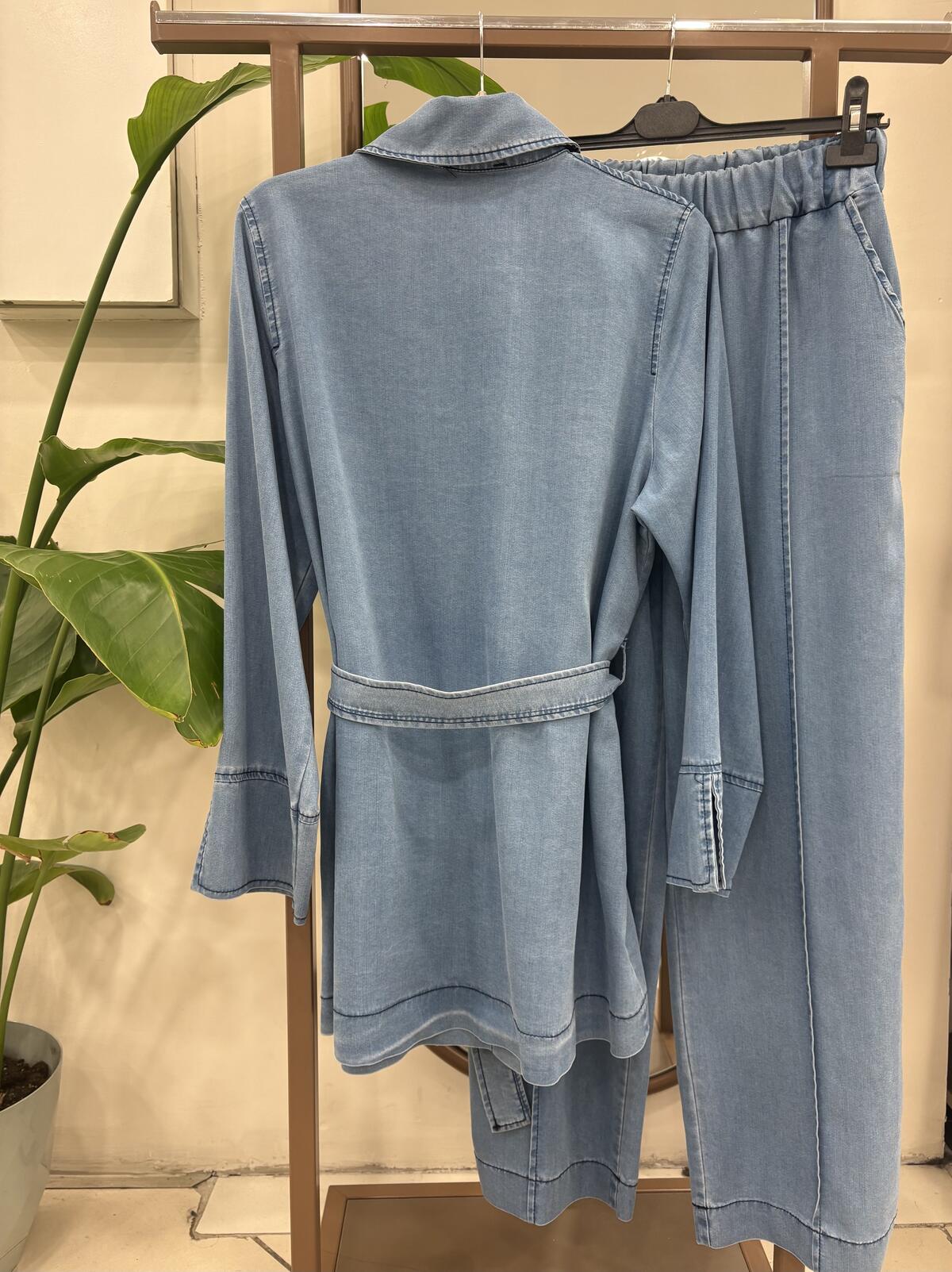 DÜĞMELİ CEP DETAYLI DENİM TAKIM