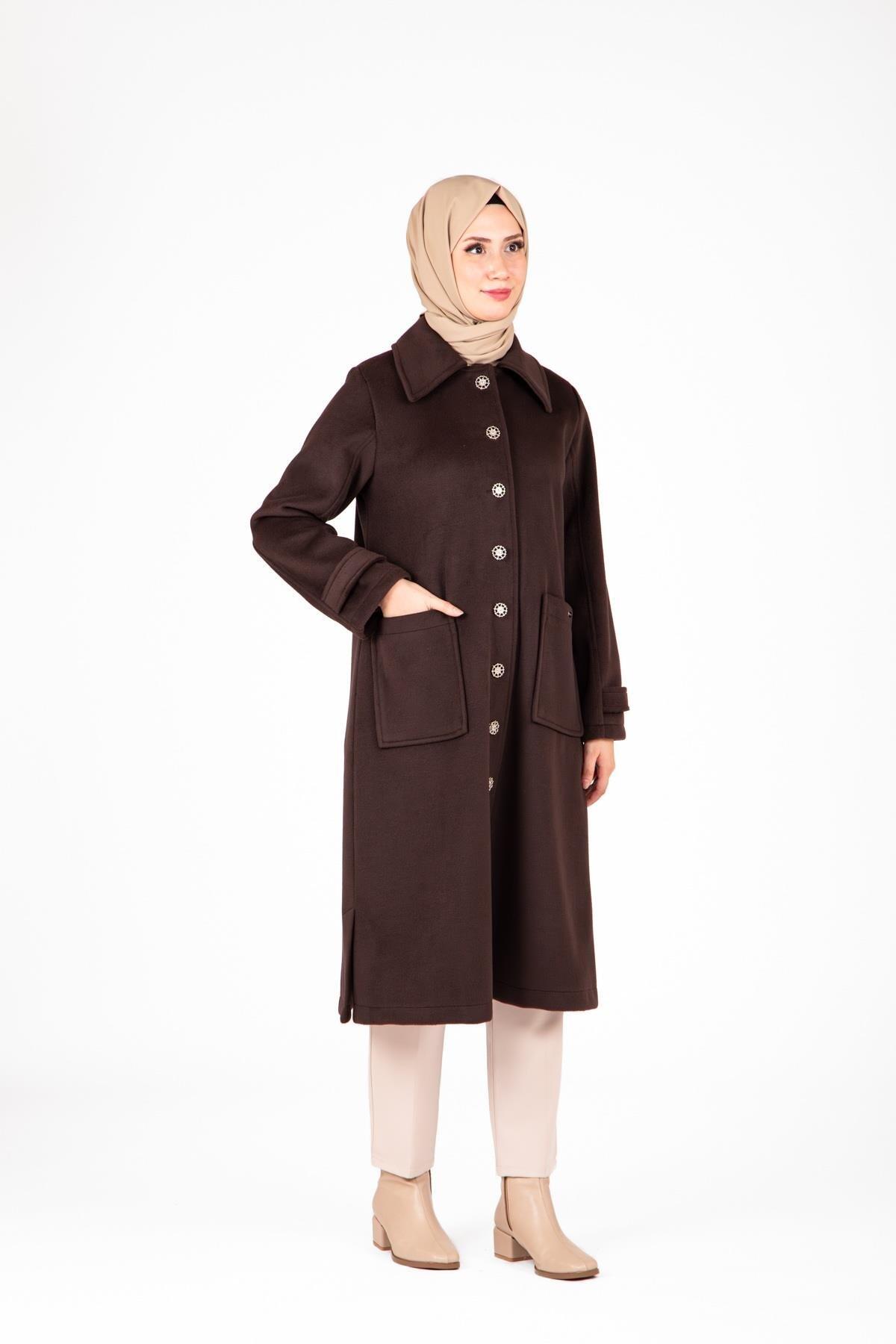 TORBA CEP DÜĞMELİ KAŞE KABAN