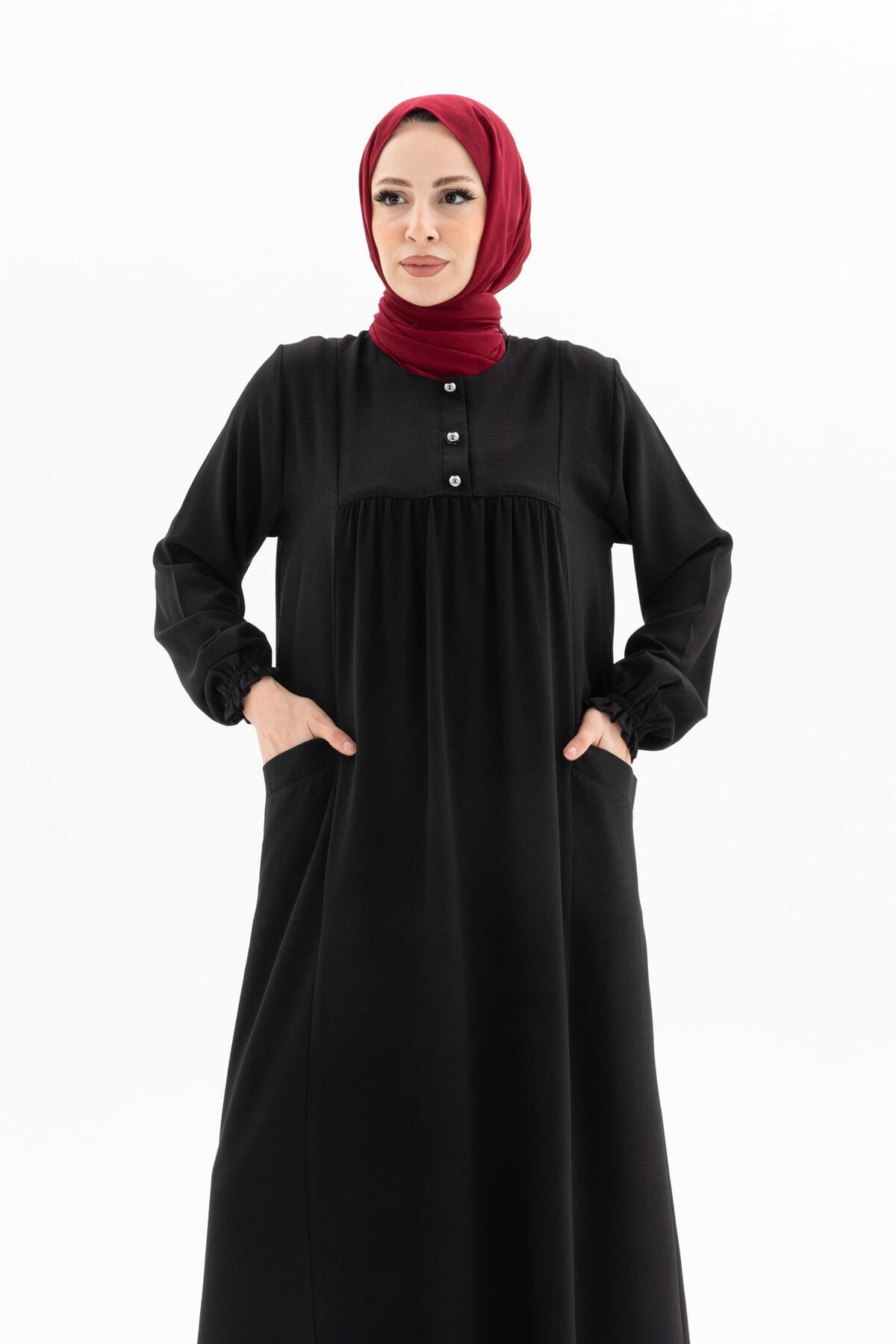 DÜZ ROBA DÜĞMELİ CEPLİ ELBİSE