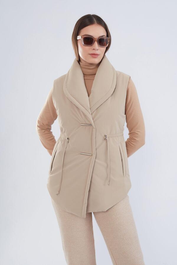 BEL BÜZGÜLÜ ŞAL YAKA KAPİTONE YELEK