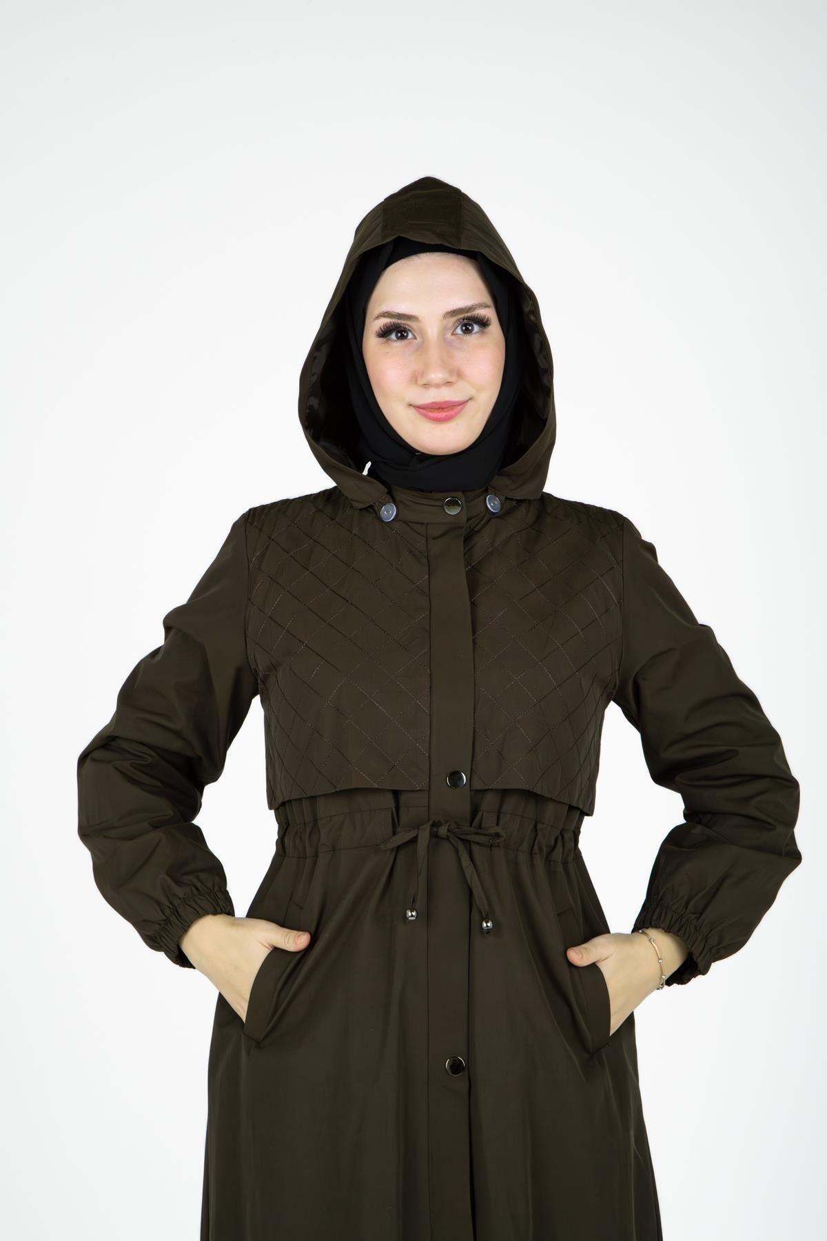 KAPŞONLU RÜZGARLIK DETAYLI MONT