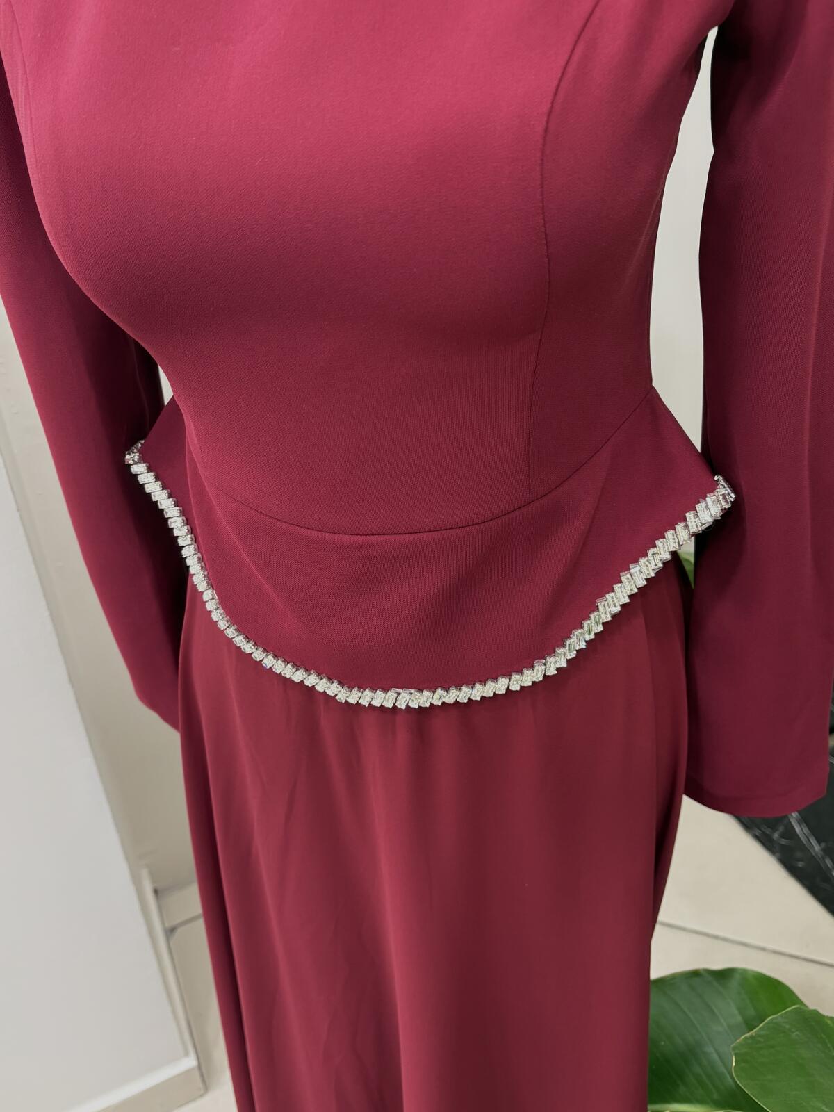 BELDEN OTURTMALI TAŞ DETAYLI NAZ ELBİSE