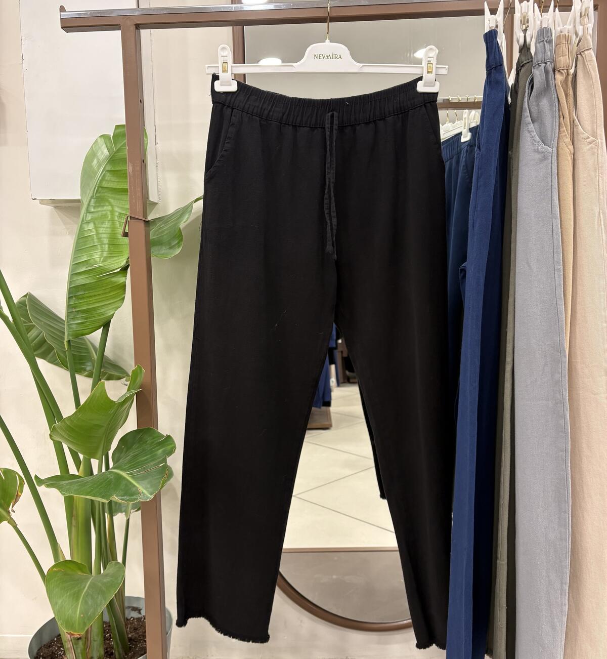 BAĞCIKLI LASTİKLİ PANTOLON