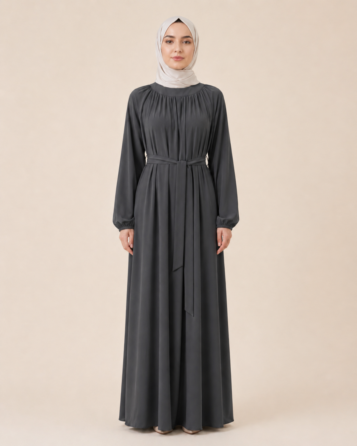 YAKA BÜZGÜLÜ RAHAT KALIP ELBİSE