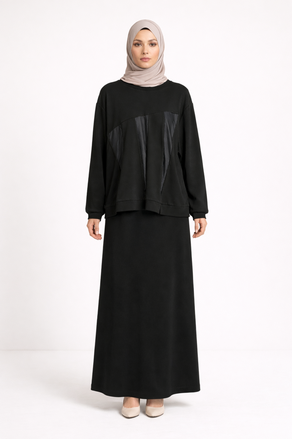 PARÇA GARNİLİ ETEKLİ TAKIM